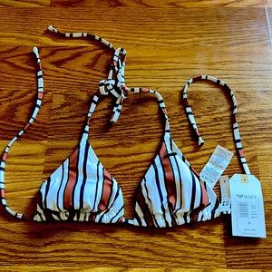 Roxy juniors swim top